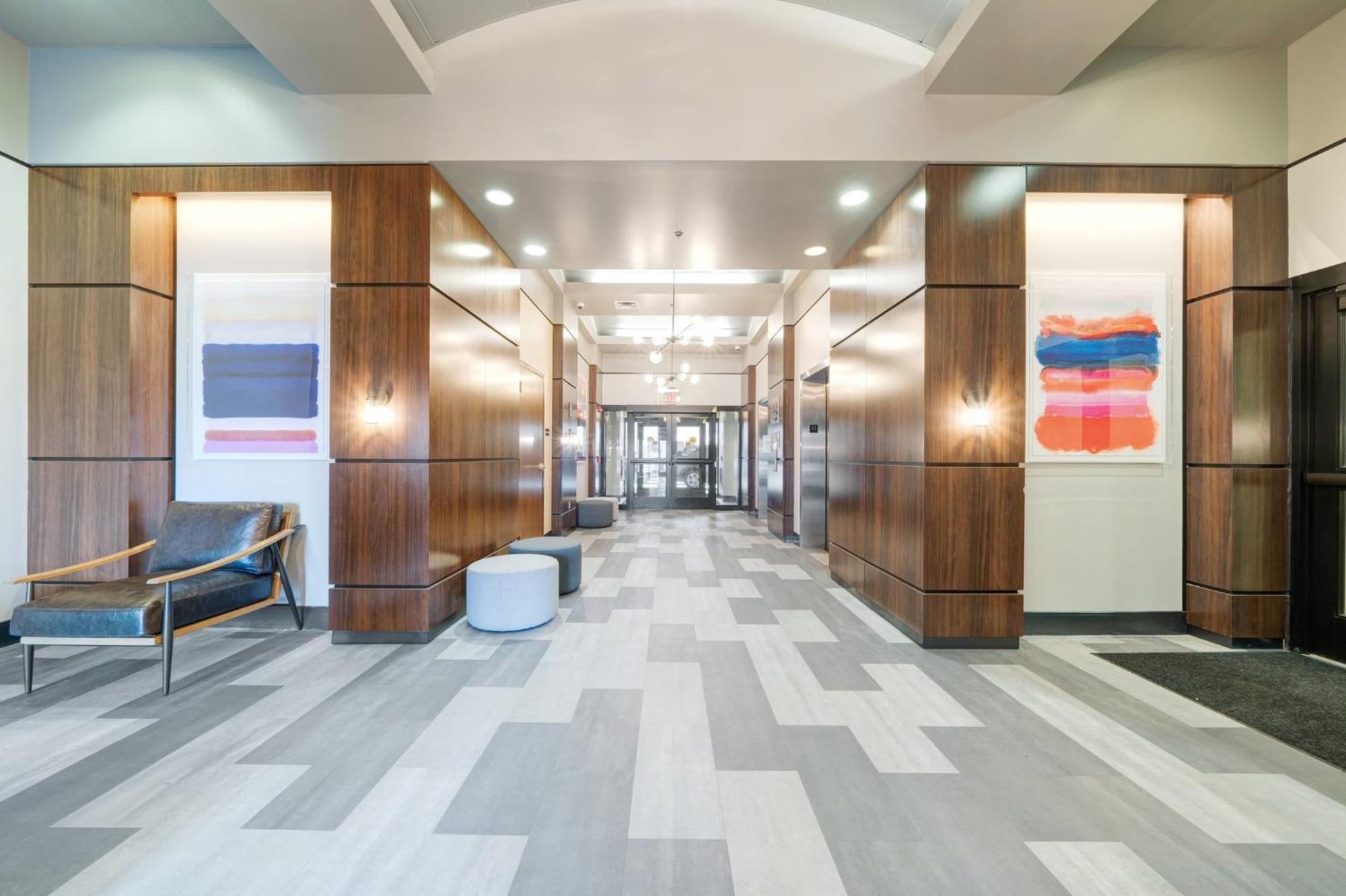 Ferienwohnung Vibrant Luxury Prime Location 24-7 Onsite Parking Gym Lounge Pittsburgh Exterior foto